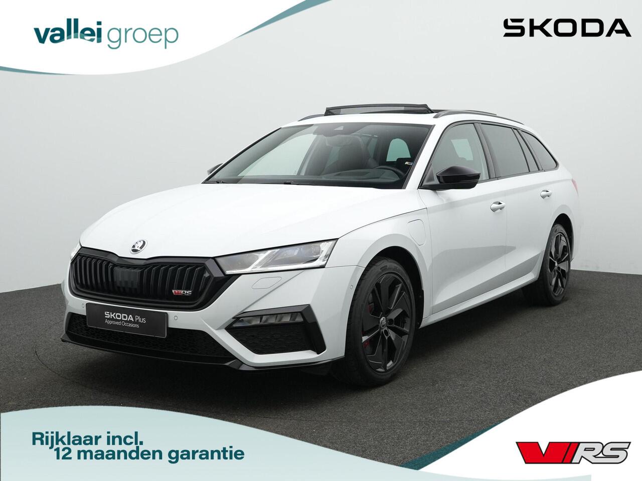 Skoda OCTAVIA Combi 1.4 TSI 245 pk DSG RS iV PHEV Business | Panoramadak | Geheugen-/massagestoelen | Head-up display | Canton | Matrix LED | Leder/alcantara