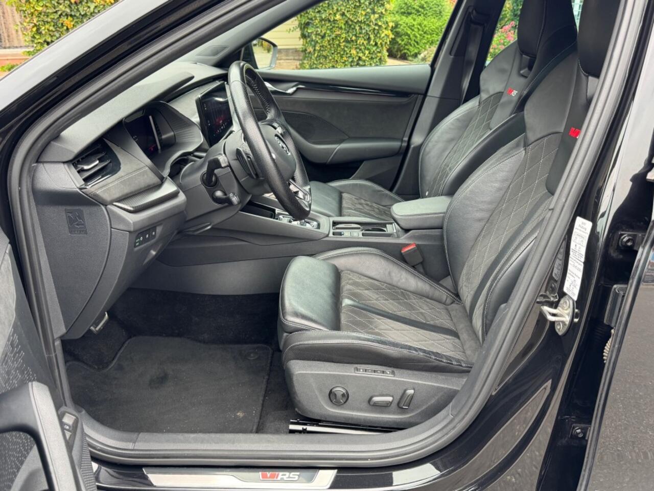 Skoda OCTAVIA 1.4 TSI IV RS PHEV Combi HUD standkachel