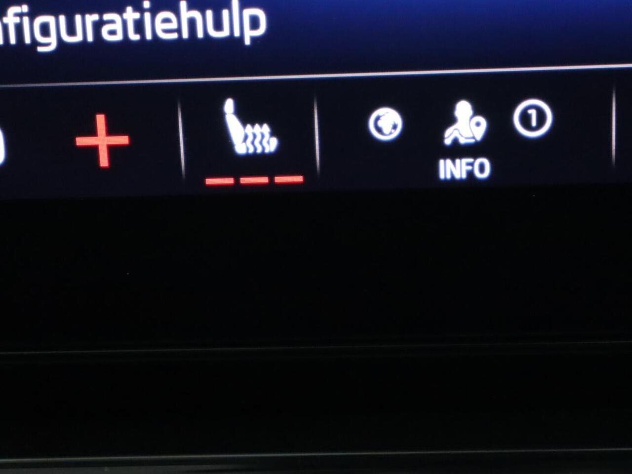 Skoda OCTAVIA 1.5 TSI Business Edition Plus | Stoelverwarming | Trekhaak | Adaptive cruise | Keyless | Full LED | Parkeerhulp | Climate control