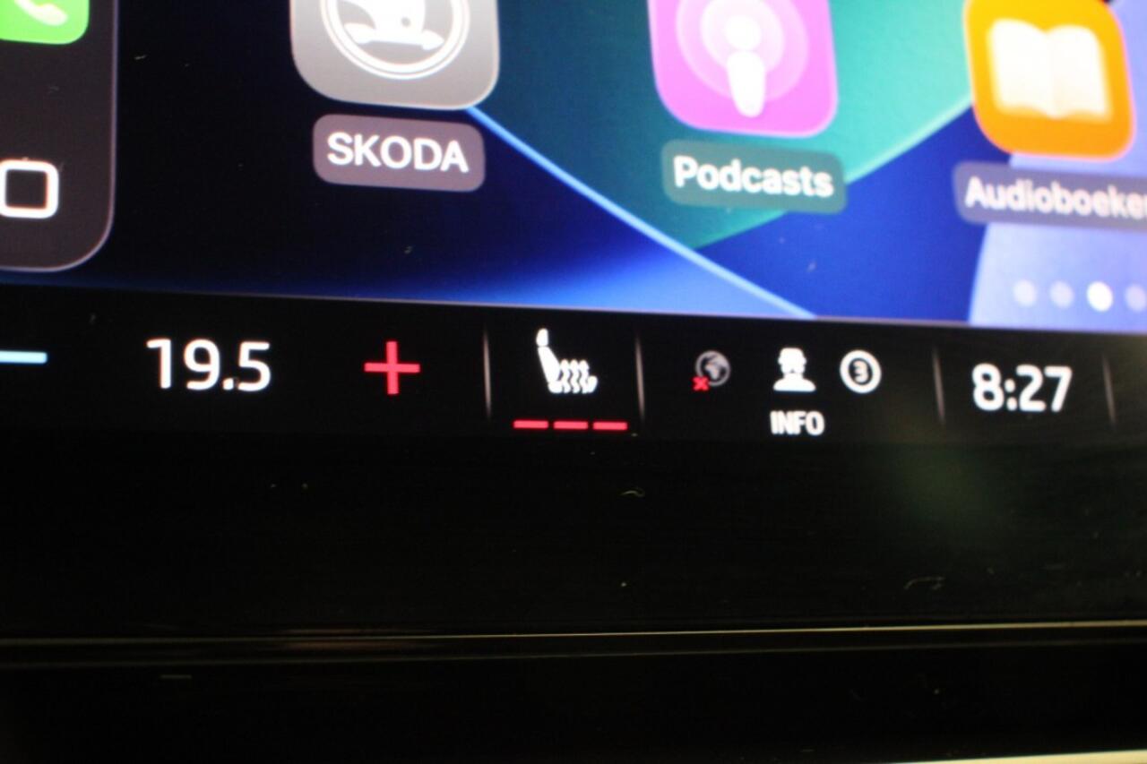 Skoda OCTAVIA 1.0 e-TSI Sport Business Automaat - Digitaal Cockpit, Carplay, Sportstoelen