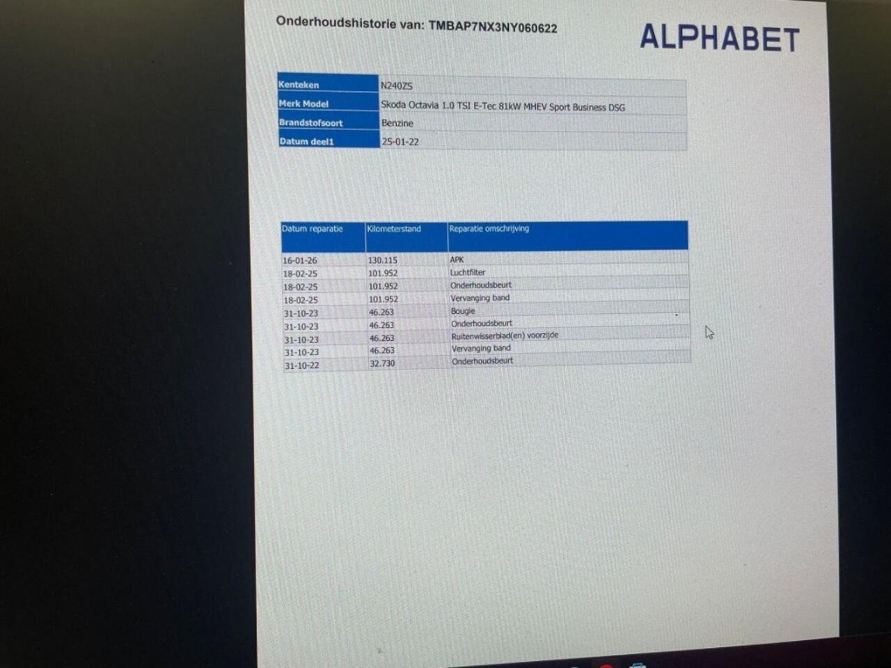 Skoda OCTAVIA 1.0 e-TSI Sport Business Automaat - Digitaal Cockpit, Carplay, Sportstoelen