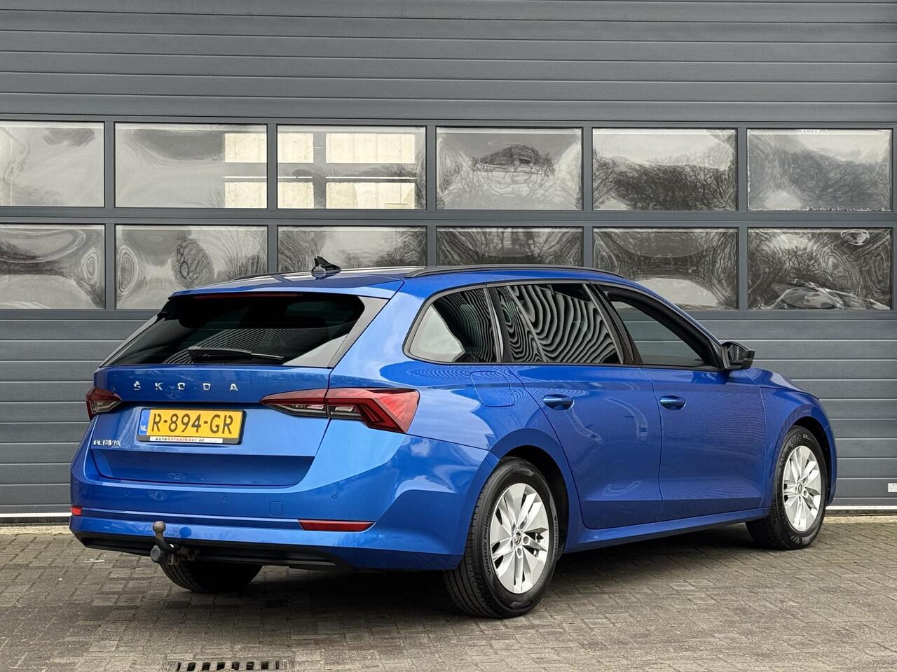 Skoda OCTAVIA COMBI 1.0 TSI SPORT BUSINESS I TREKHAAK I APPLE CARPLAY I CLIMATE CONTROL I P-SENSOREN