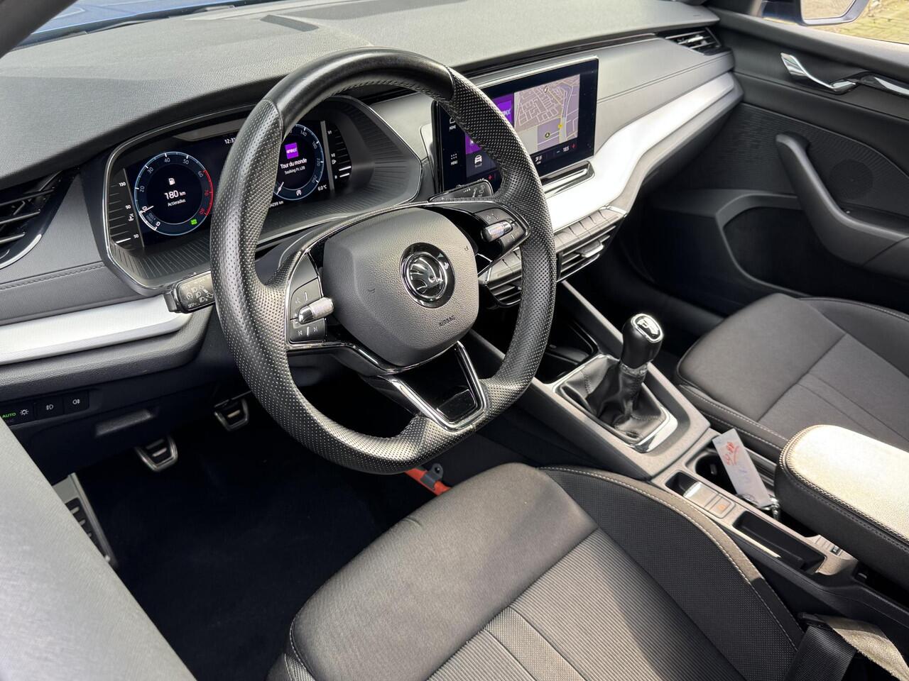 Skoda OCTAVIA COMBI 1.0 TSI SPORT BUSINESS I TREKHAAK I APPLE CARPLAY I CLIMATE CONTROL I P-SENSOREN