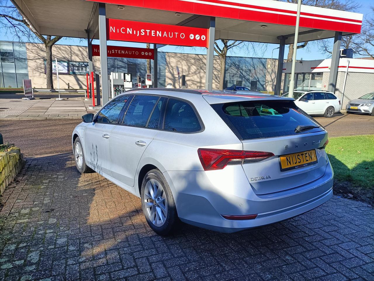 Skoda OCTAVIA Combi 1.4 Tsi IV PHEV , Navi, Dig.Dis,Trekhaa