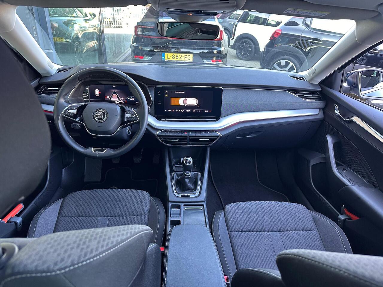 Skoda OCTAVIA Combi 1.0 TSI Business Edition Plus NL-AUTO | PANODAK | NAVI