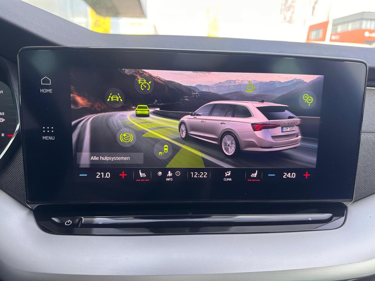 Skoda OCTAVIA Combi 1.0 TSI Business Edition Plus NL-AUTO | PANODAK | NAVI