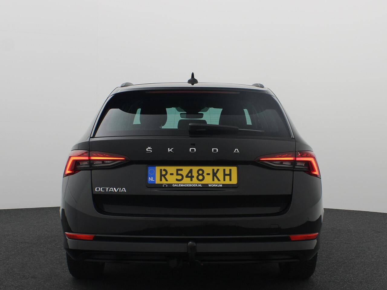 Skoda OCTAVIA Combi 1.0 TSI Business Edition TREKHAAK / STOELVERW / STUURVERW / VIRTUAL / FULL LED / KEYLESS / CARPLAY / NL-AUTO