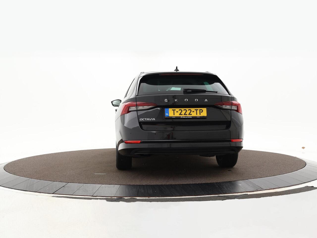 Skoda OCTAVIA Combi 1.0 TSI 110pk Business Edition · Apple/Android Car Play · Navigatie · Elek. Achterklep · P-Sensoren · Cruise Control · 16'' Inch · Garantie t/m 05-09-2027 of 100.000km