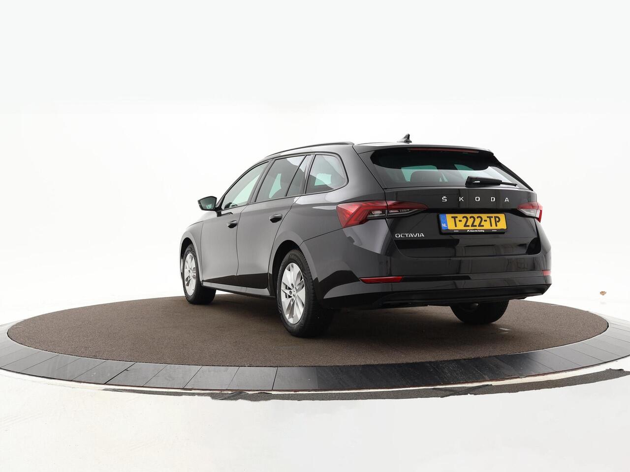 Skoda OCTAVIA Combi 1.0 TSI 110pk Business Edition · Apple/Android Car Play · Navigatie · Elek. Achterklep · P-Sensoren · Cruise Control · 16'' Inch · Garantie t/m 05-09-2027 of 100.000km