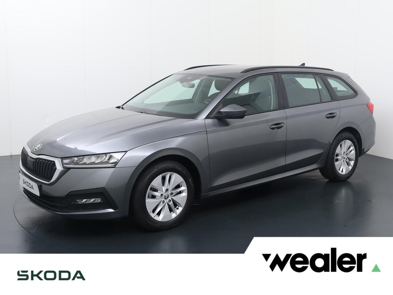 Skoda OCTAVIA Combi 1.0 TSI Ambition | 110 PK | Trekhaak wegklapbaar | Navigatiesysteem | Led verlichting |