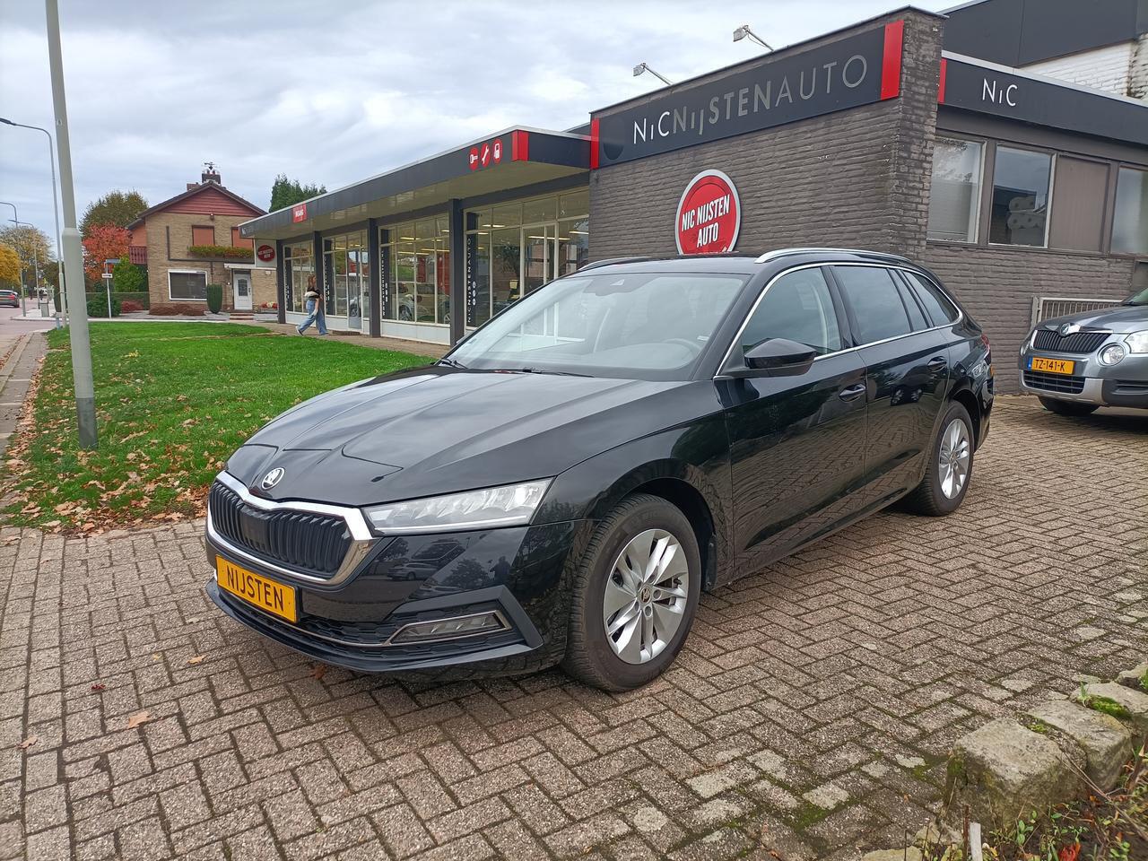 Skoda OCTAVIA Combi 1.0 TSi Navi,Digit displ,Camera,Cruise
