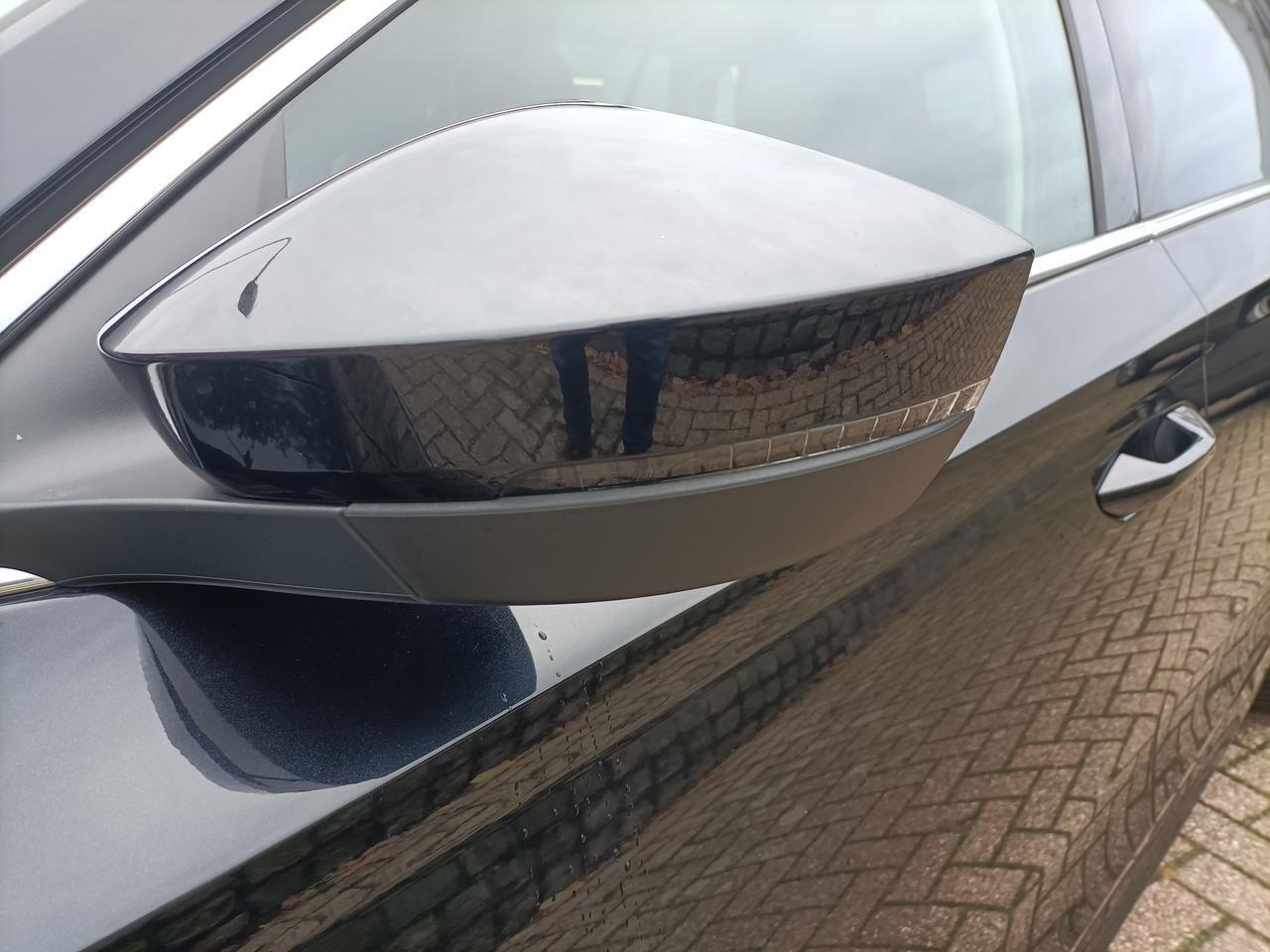 Skoda OCTAVIA Combi 1.0 TSi Navi,Digit displ,Camera,Cruise