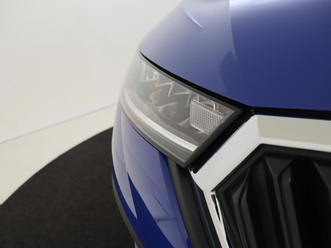 Skoda OCTAVIA Combi 1.4 TSI iV PHEV Business Edition | Parkeersensoren | Cruise control | CarPlay | Climate control | Digital cockpit | Elektrisch inklapbare buitenspiegels |