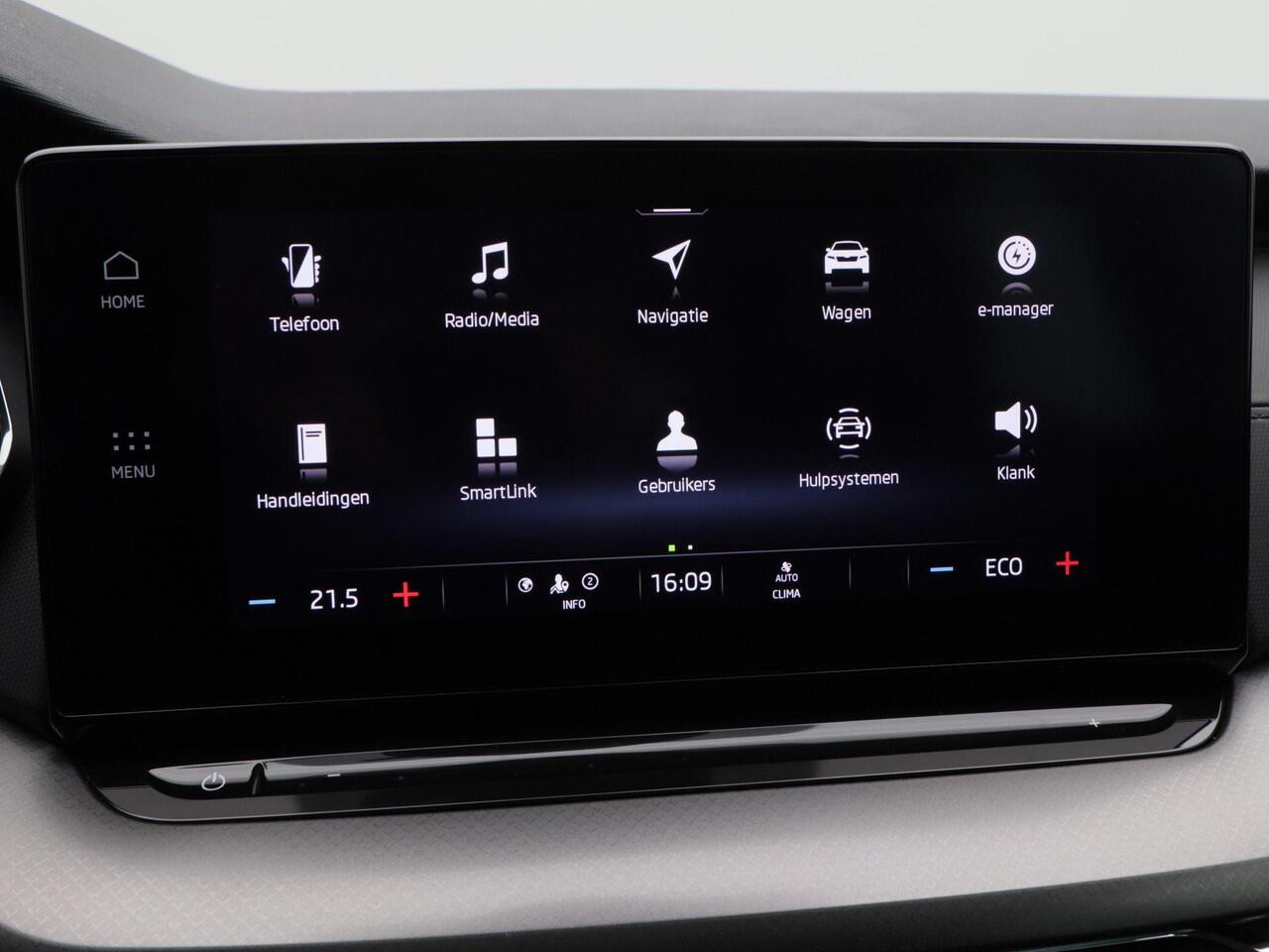 Skoda OCTAVIA Combi 1.4 TSi 204 Pk Automaat iV PHEV Business edition | Cruise Control | Virtual Cockpit | Carplay | Parkeersensoren | Leder Stuur | Climate Control | 17 Inch | 22.799 km!!