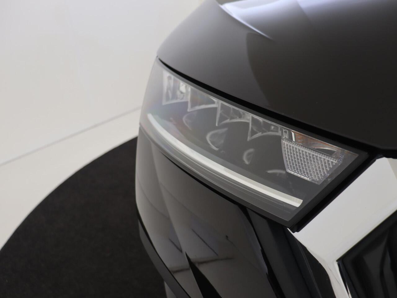 Skoda OCTAVIA Combi 1.4 TSI iV PHEV Business Edition | SoH 96% | Parkeersensoren | Cruise Control | Airco | Digital cockpit | Stoel- en stuurwielverwarming | Navigatie |
