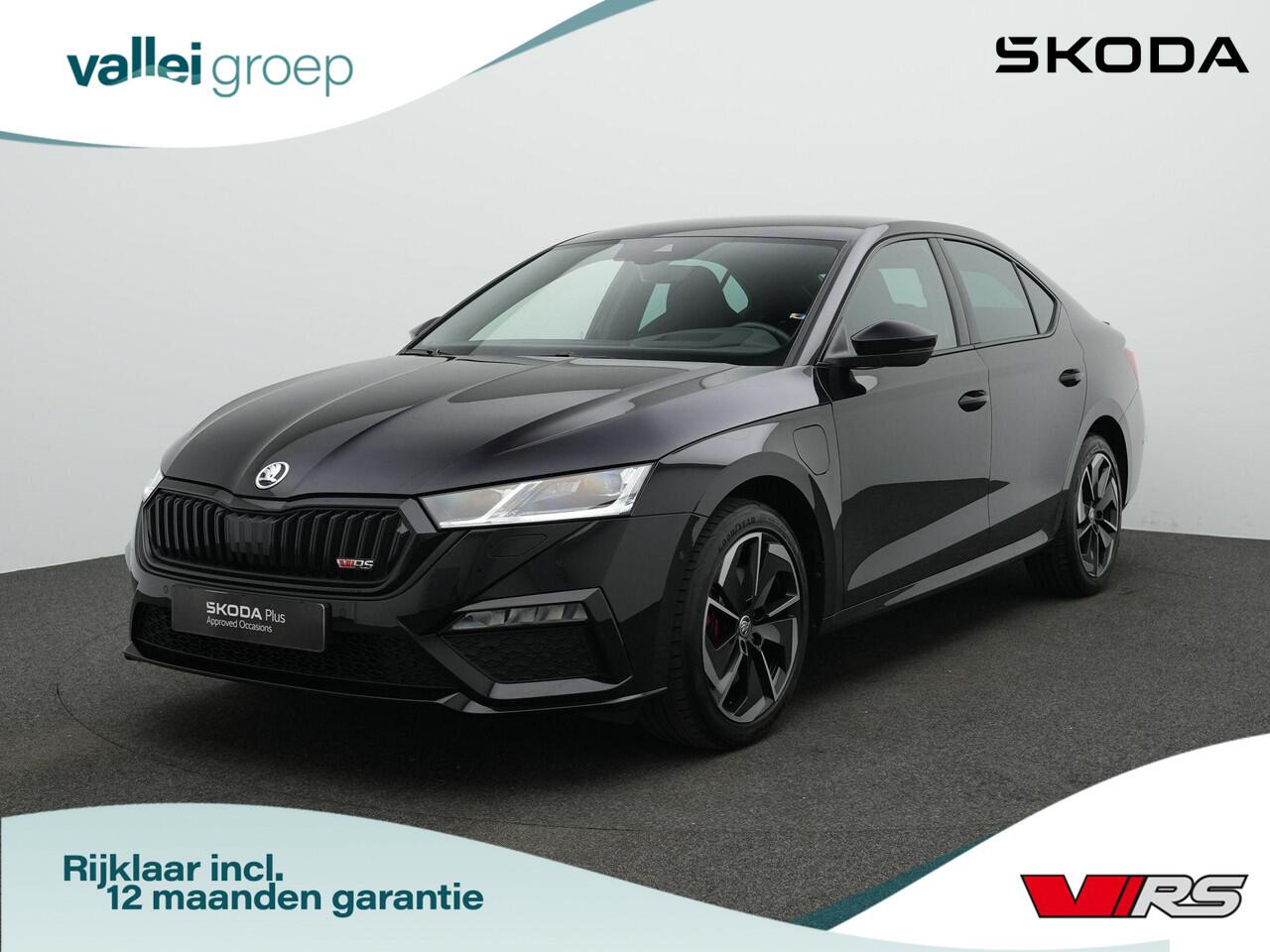 Skoda OCTAVIA 1.4 TSI 245 pk DSG DSG RS iV PHEV | Head-up display | Matrix LED | Stuur-/stoelverwarming | Achteruitrijcamera