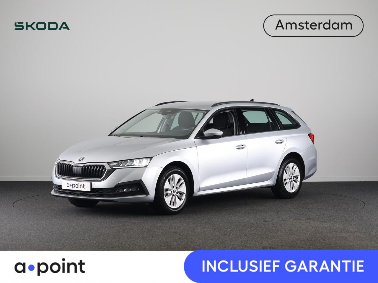 Skoda OCTAVIA Combi 1.0 TSI Business Edition 110 pk | Verlengde garantie | Navigatie | Parkeersensoren | Apple Carplay/Android Auto | LED koplampen |