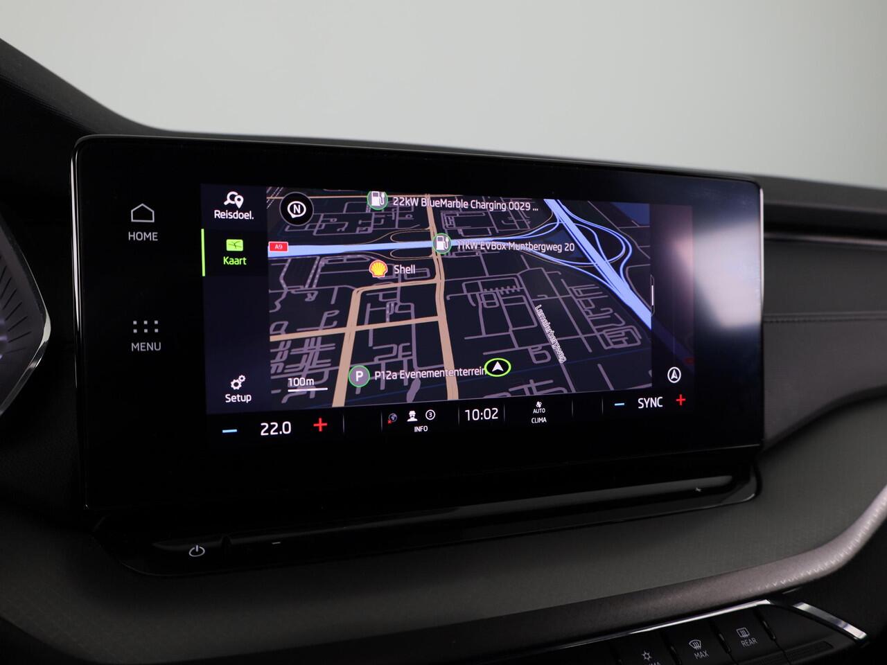 Skoda OCTAVIA Combi 1.0 TSI Business Edition 110 pk | Verlengde garantie | Navigatie | Parkeersensoren | Apple Carplay/Android Auto | LED koplampen |