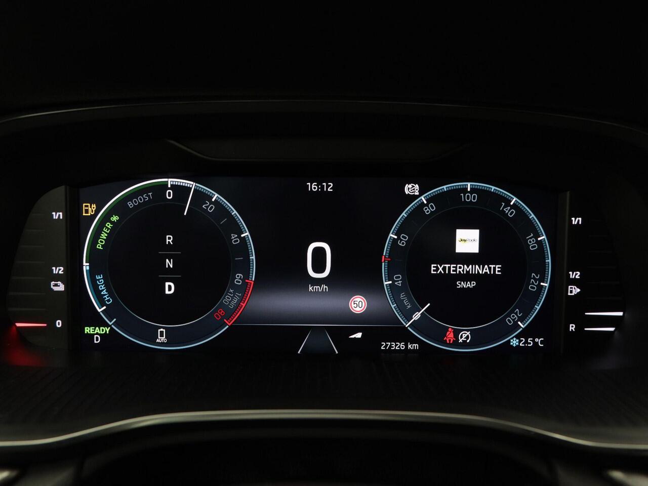 Skoda OCTAVIA Combi 1.4 TSI iV PHEV Business Edition | Cruise Control | Climate Control | Parkeersensoren | Carplay | 17 Inch | 27.323 Km!!