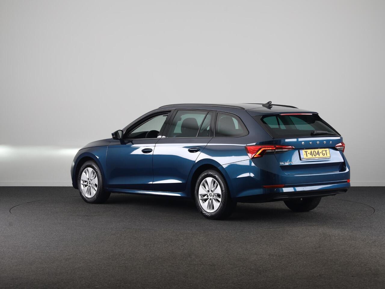 Skoda OCTAVIA Combi 1.0 TSI Ambition 110 pk | Verlengde garantie | Navigatie | Parkeersensoren | LED koplampen |