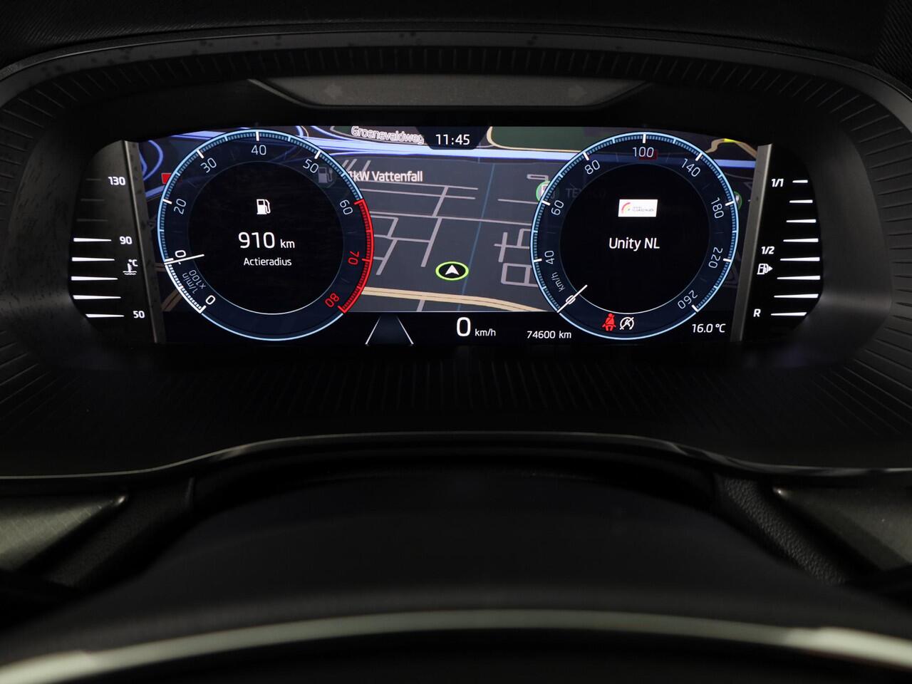 Skoda OCTAVIA Combi 1.0 TSI Ambition 110 pk | Verlengde garantie | Navigatie | Parkeersensoren | LED koplampen |