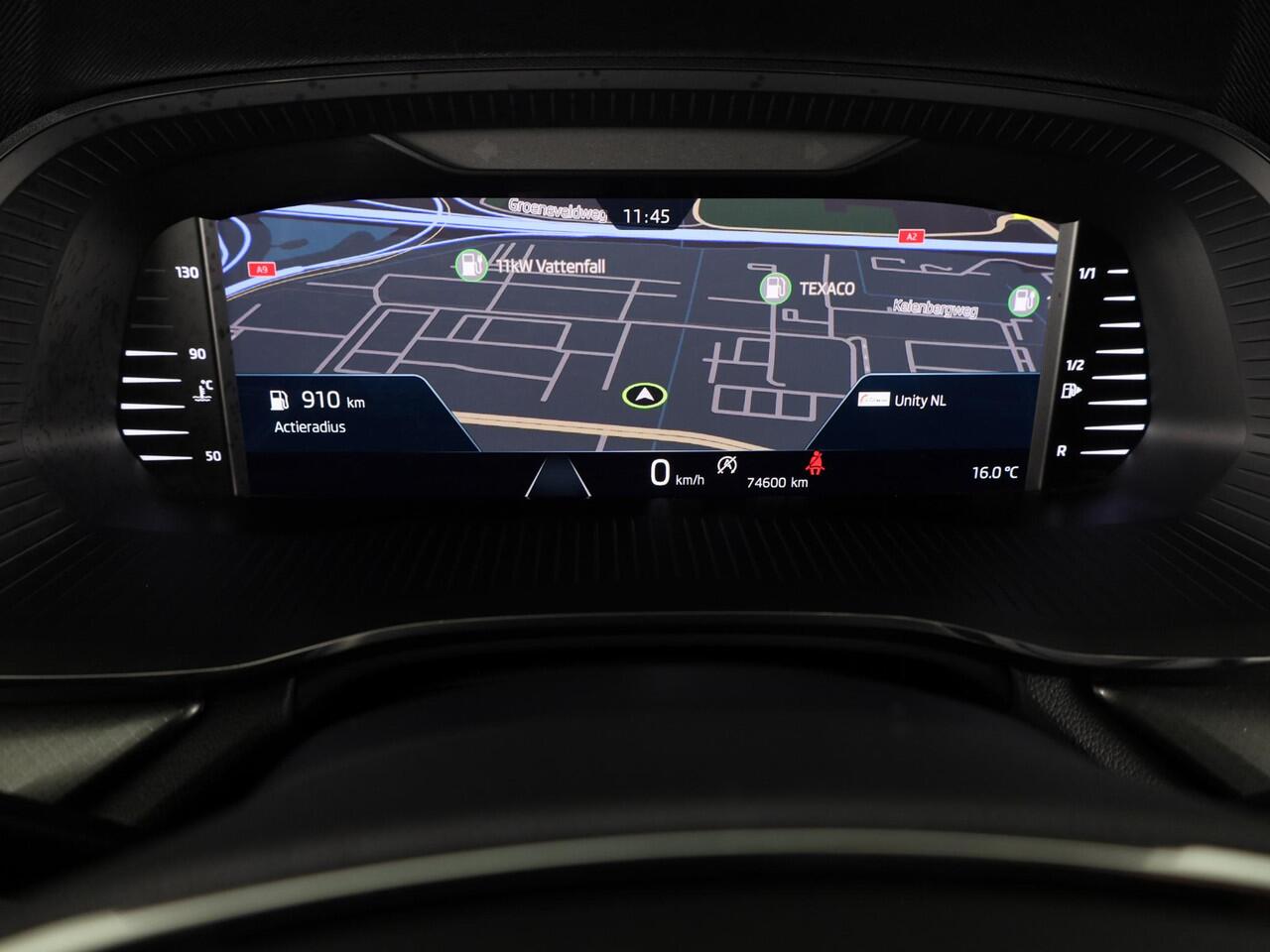 Skoda OCTAVIA Combi 1.0 TSI Ambition 110 pk | Verlengde garantie | Navigatie | Parkeersensoren | LED koplampen |