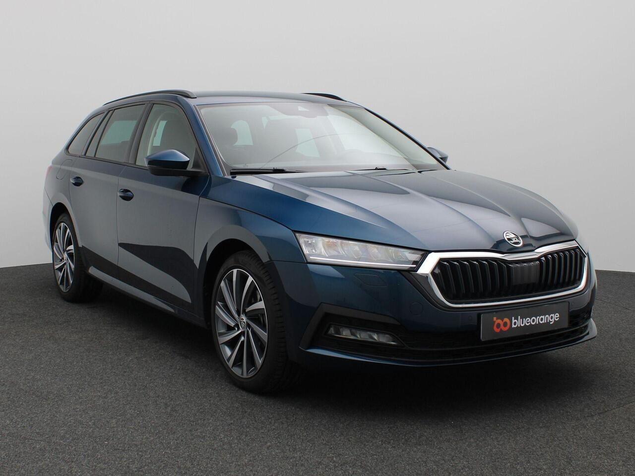 Skoda OCTAVIA Combi 1.4 TSI iV PHEV Business Edition 204PK DSG SOH 97%, Achteruitrijcamera, Adaptieve Cruise Controle, Navi, 18" LM Velgen, Stoel-Stuurverwarming