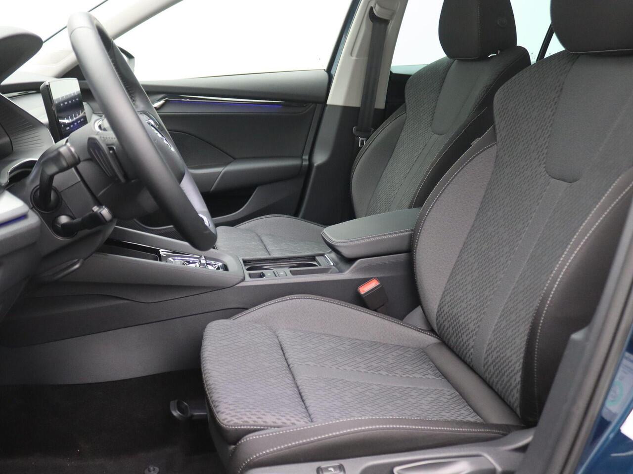 Skoda OCTAVIA Combi 1.4 TSI iV PHEV Business Edition 204PK DSG SOH 97%, Achteruitrijcamera, Adaptieve Cruise Controle, Navi, 18" LM Velgen, Stoel-Stuurverwarming