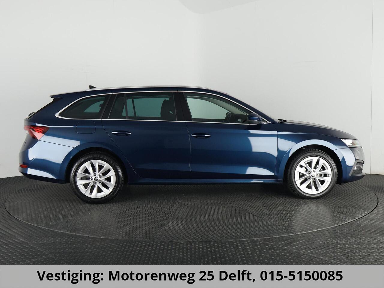 Skoda OCTAVIA Combi 1.5 e-TSI HYBRID BUS.PLUS 150 PK 1e EIG AUTOMAAT SCHUIF/KANTEL PANORAMADAK.GROTE WEG KM !