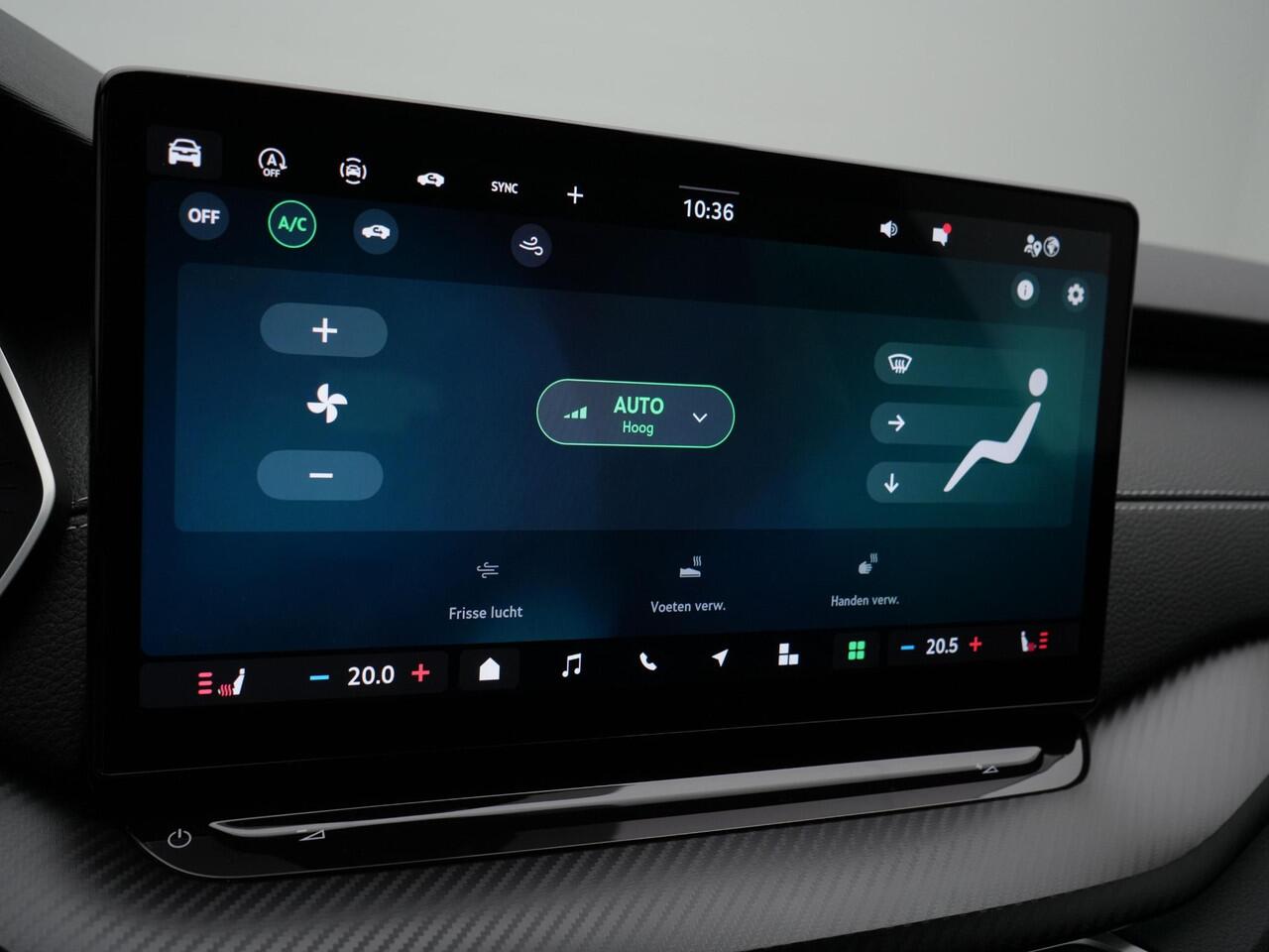 Skoda OCTAVIA Combi 1.5 TSI 150 pk DSG MHEV Sportline Business | Matrix LED | Head-up display | Achteruitrijcamera | Navigatie | Stoelverwarming