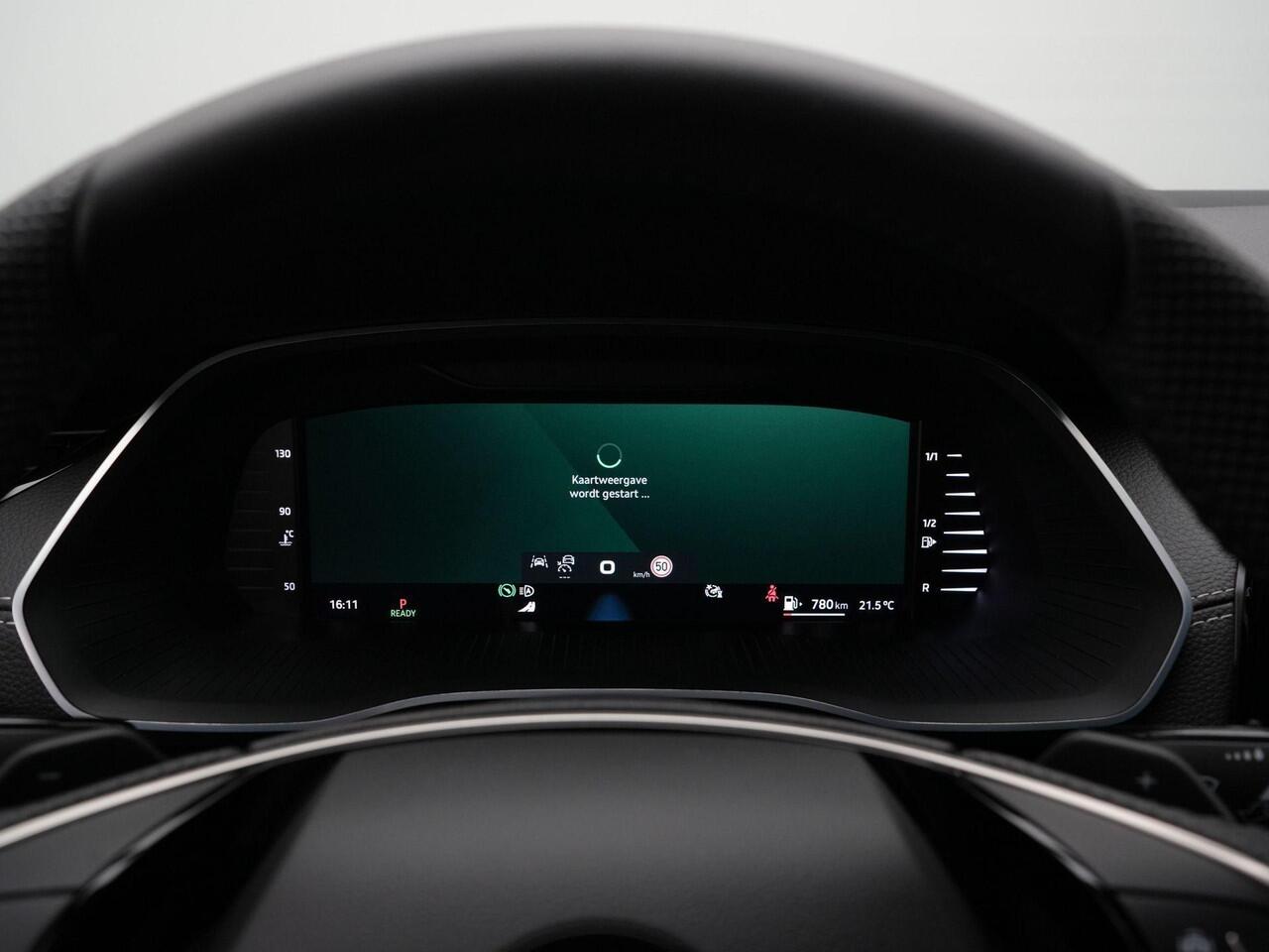 Skoda OCTAVIA Combi 1.5 TSI 150 pk DSG MHEV Sportline Business | Matrix LED | Head-up display | Achteruitrijcamera | Navigatie | Stoelverwarming