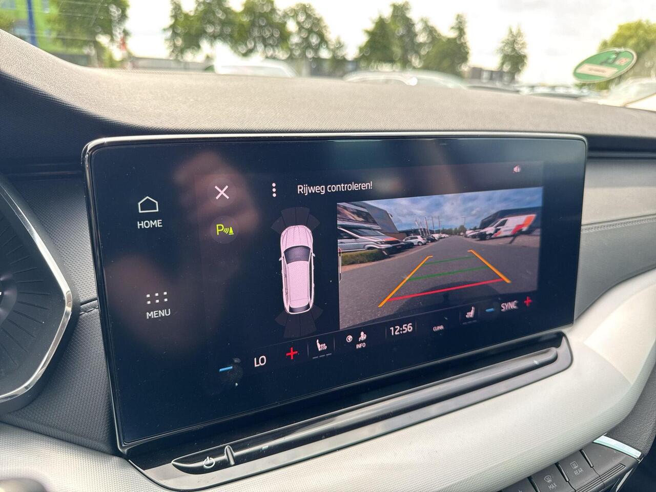 Skoda OCTAVIA Combi 1.0 e-TSI Ambition | Automaat | Trekhaak | Cruise control | Stoelverwarming| A-Camera |