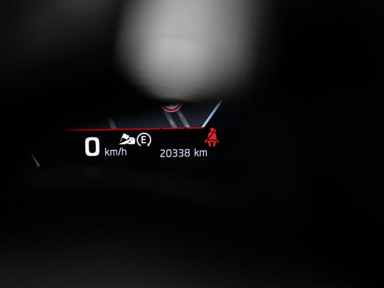 Skoda OCTAVIA Combi 1.4 TSI iV 245 pk DSG RS | Trekhaak | Stuur-/stoelverwarming | Achteruitrijcamera | Navigatie