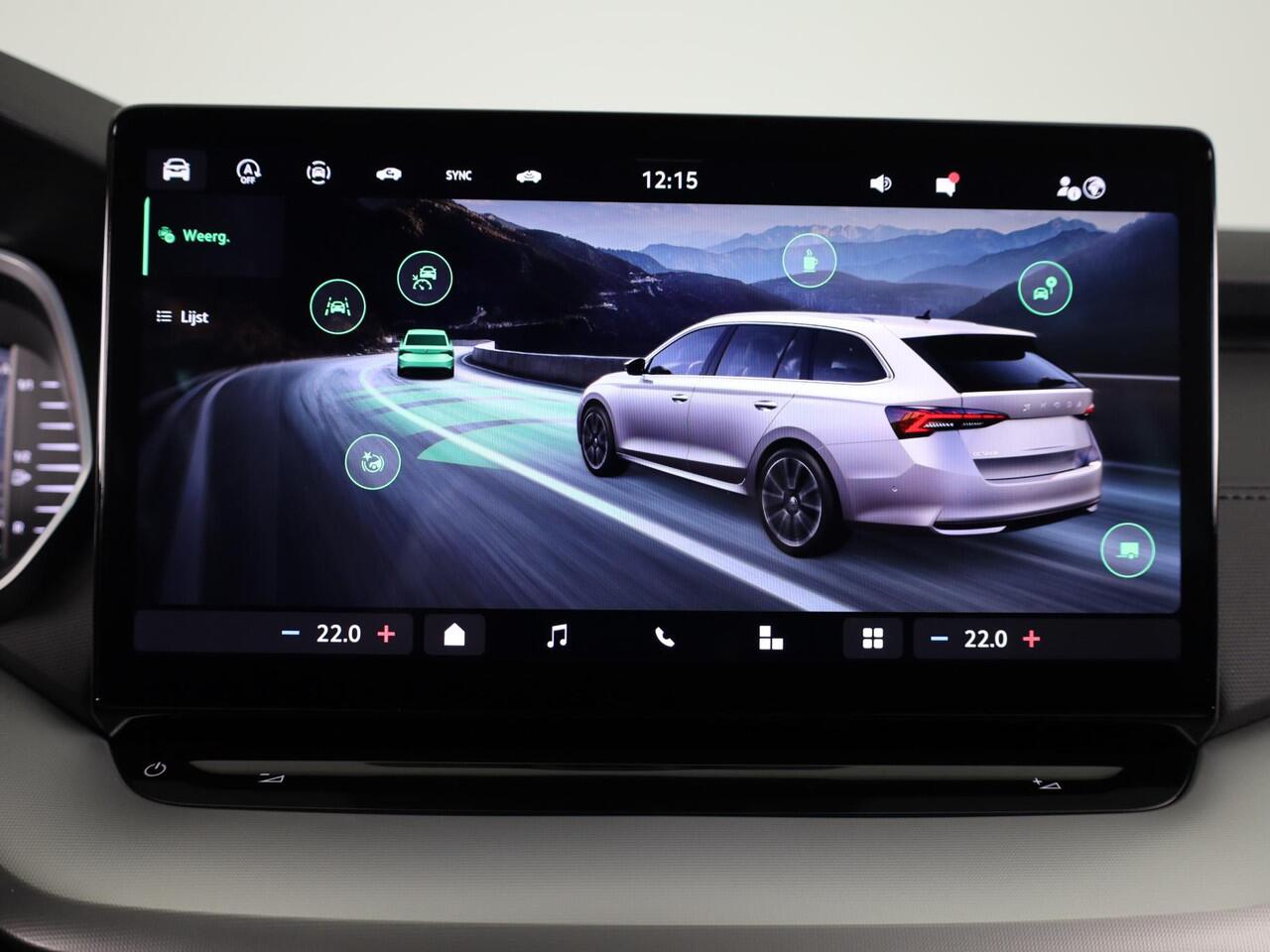 Skoda OCTAVIA Combi 1.5 TSI MHEV Business Edition 115pk DSG | Facelift | Verlengde Garantie | Trekhaak wegklapbaar | Carplay | Achteruitrijcamera | Elek inklapbare buitenspiegels | Elek bedienbare achterklep |