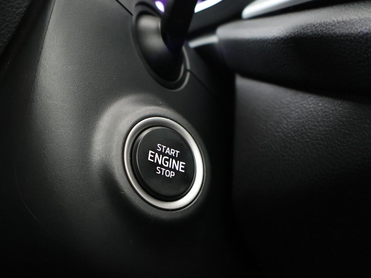 Skoda OCTAVIA Combi 1.5 TSI MHEV Business Edition | 115 PK | Automaat | Trekhaak | Achteruitrij camera | Multifunctioneel stuurwiel |