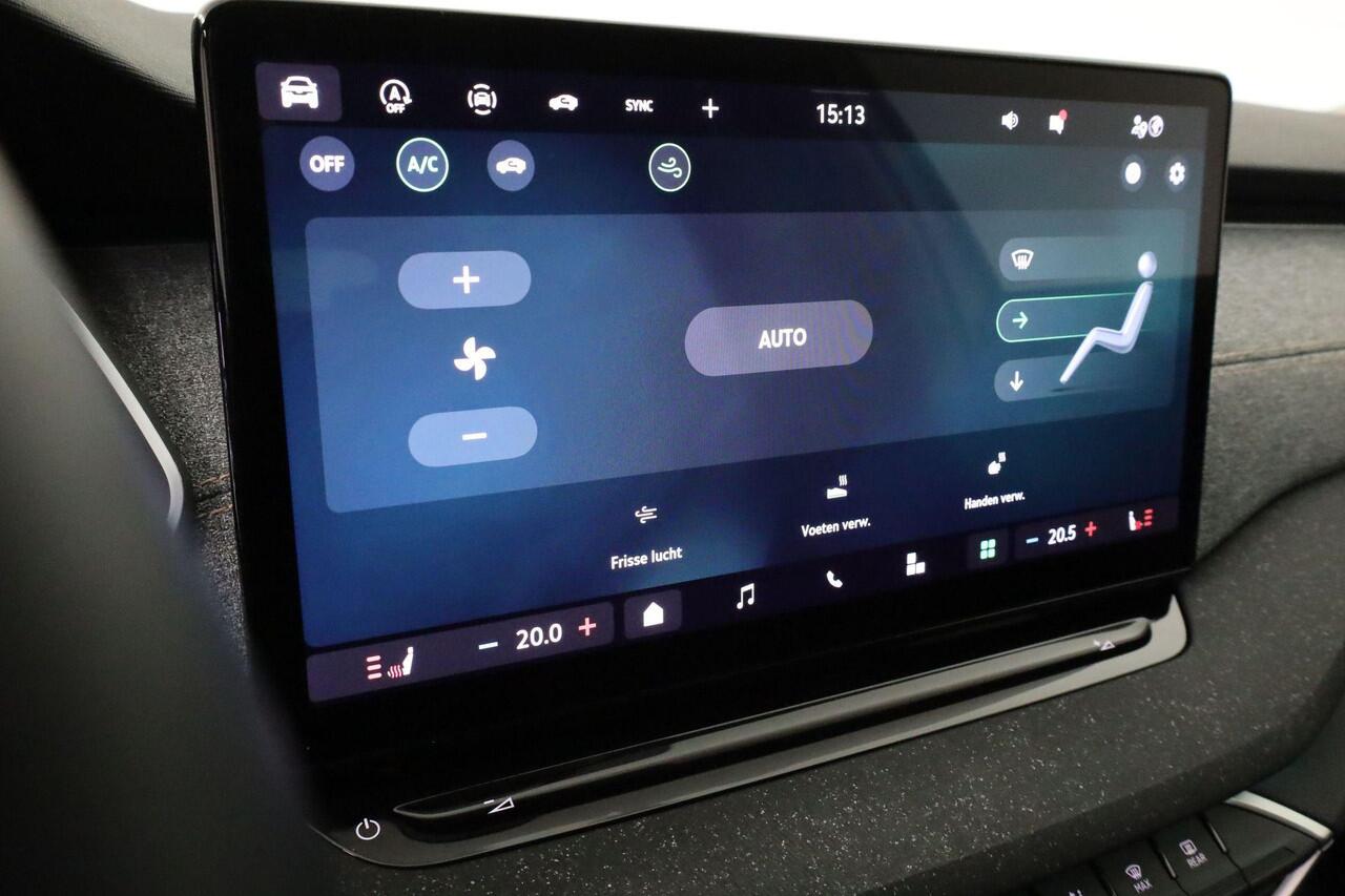 Skoda OCTAVIA Combi First Edition 1.5 TSI 115 pk DSG | Nieuw Model | ACC | Keyless | Elektrische achterklep | 17 inch