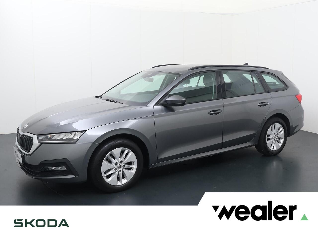 Skoda OCTAVIA Combi 1.0 e-TSI Ambition | 110 PK | Automaat | Trekhaak wegklapbaar | Navigatiesysteem |