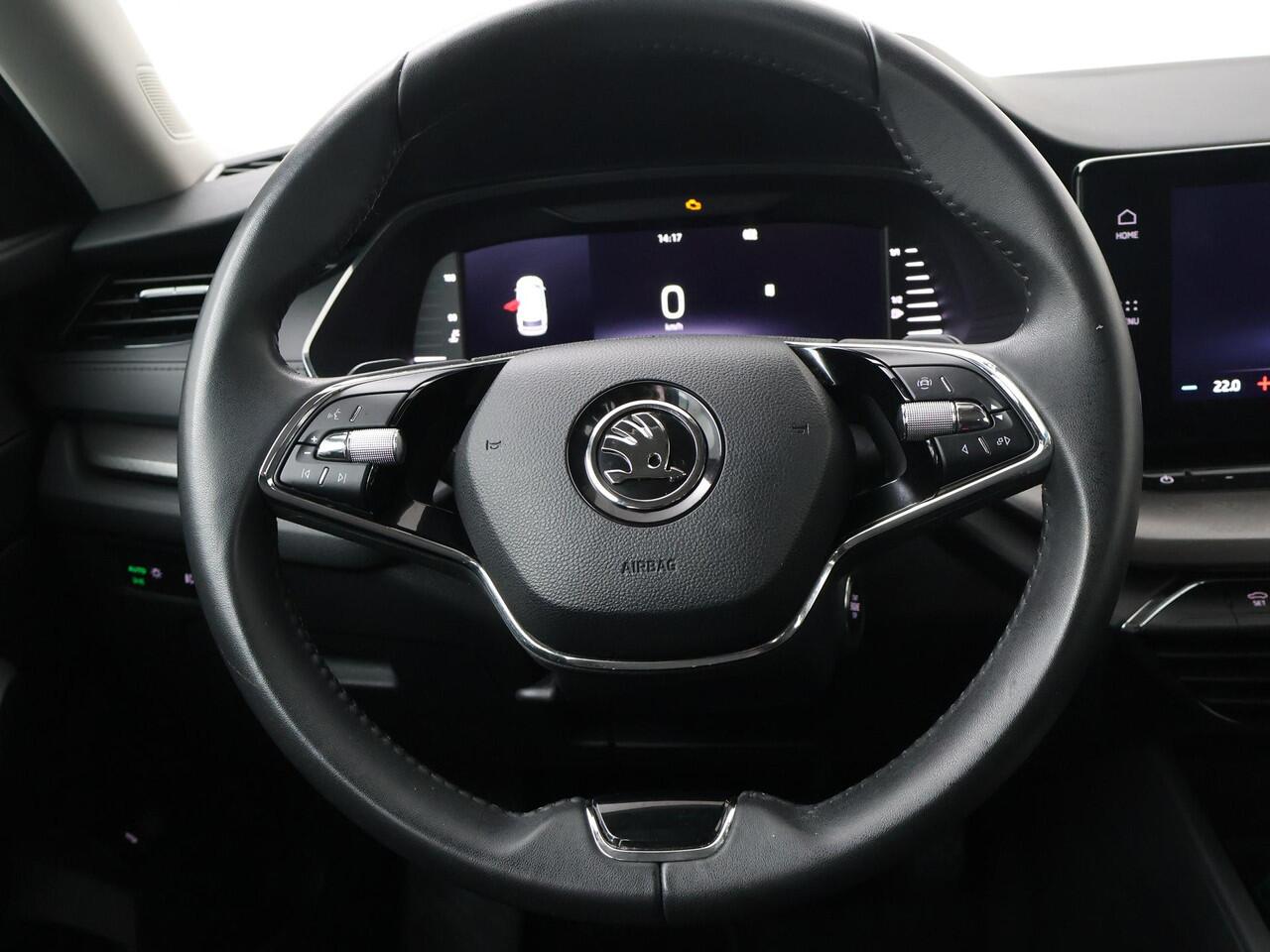 Skoda OCTAVIA Combi 1.5 e-TSI Business Edition | 150 PK | Automaat | Trekhaak wegklapbaar | Elek. achterklep |