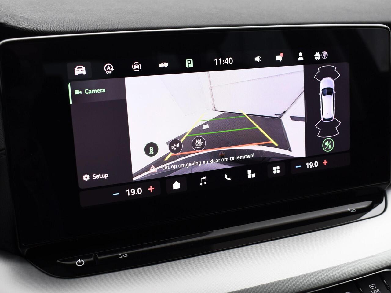 Skoda OCTAVIA Combi 1.5 TSI 115pk DSG MHEV Business Edition Plus · Camera · Inklap. Trekhaak · Keyless · Elek. Achterklep · Apple/Android Car Play · ACC · Garantie t/m 29-09-2028 of 100.000km