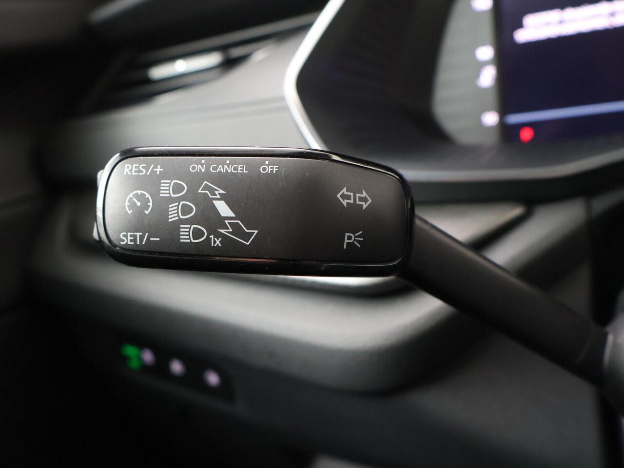 Skoda OCTAVIA Combi 1.0 e-TSI Ambition | 110 PK | Automaat | Trekhaak wegklapbaar | Apple Carplay/Android Auto |