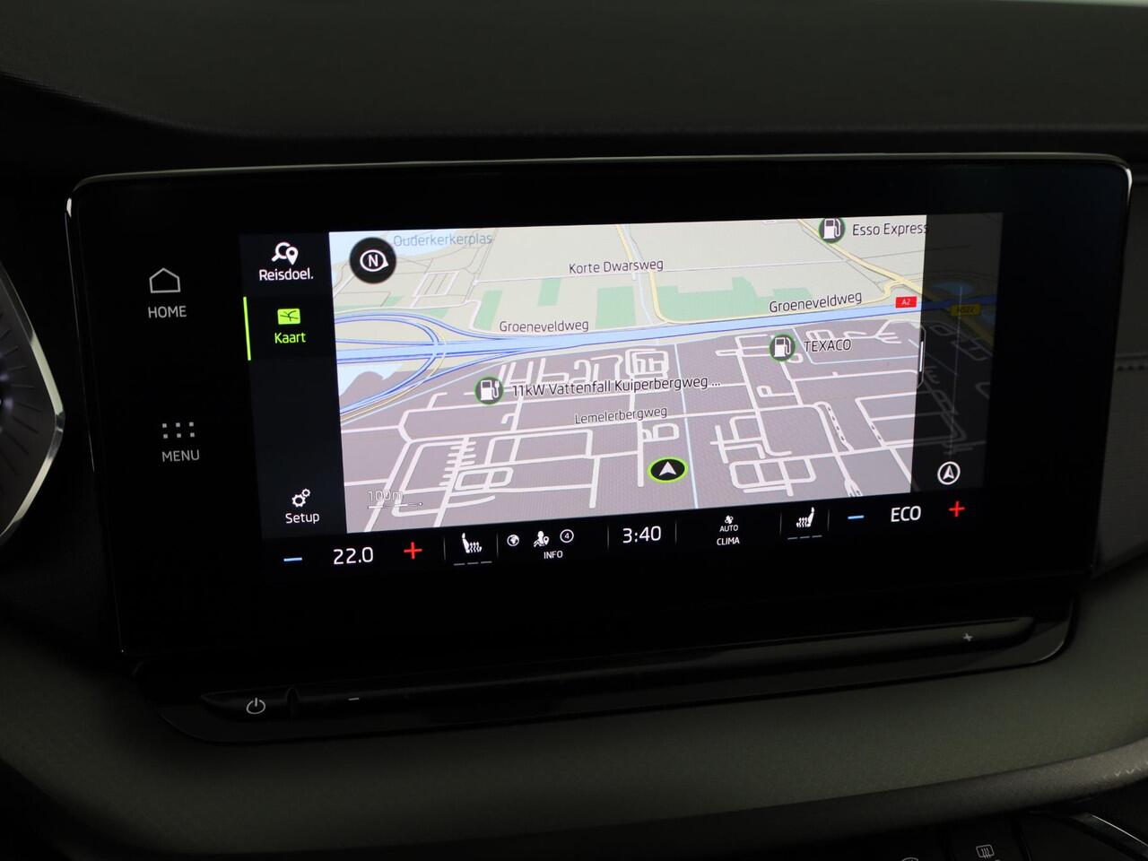 Skoda OCTAVIA Combi 1.4 TSI iV PHEV Business Edition 204 pk Automaat (DSG) | Verlengde garantie | Navigatie | Parkeersensoren | Adaptieve cruise control | Stoelverwarming |