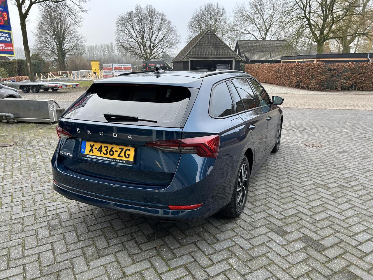 Skoda OCTAVIA Combi 1.0 TSI Business Edition