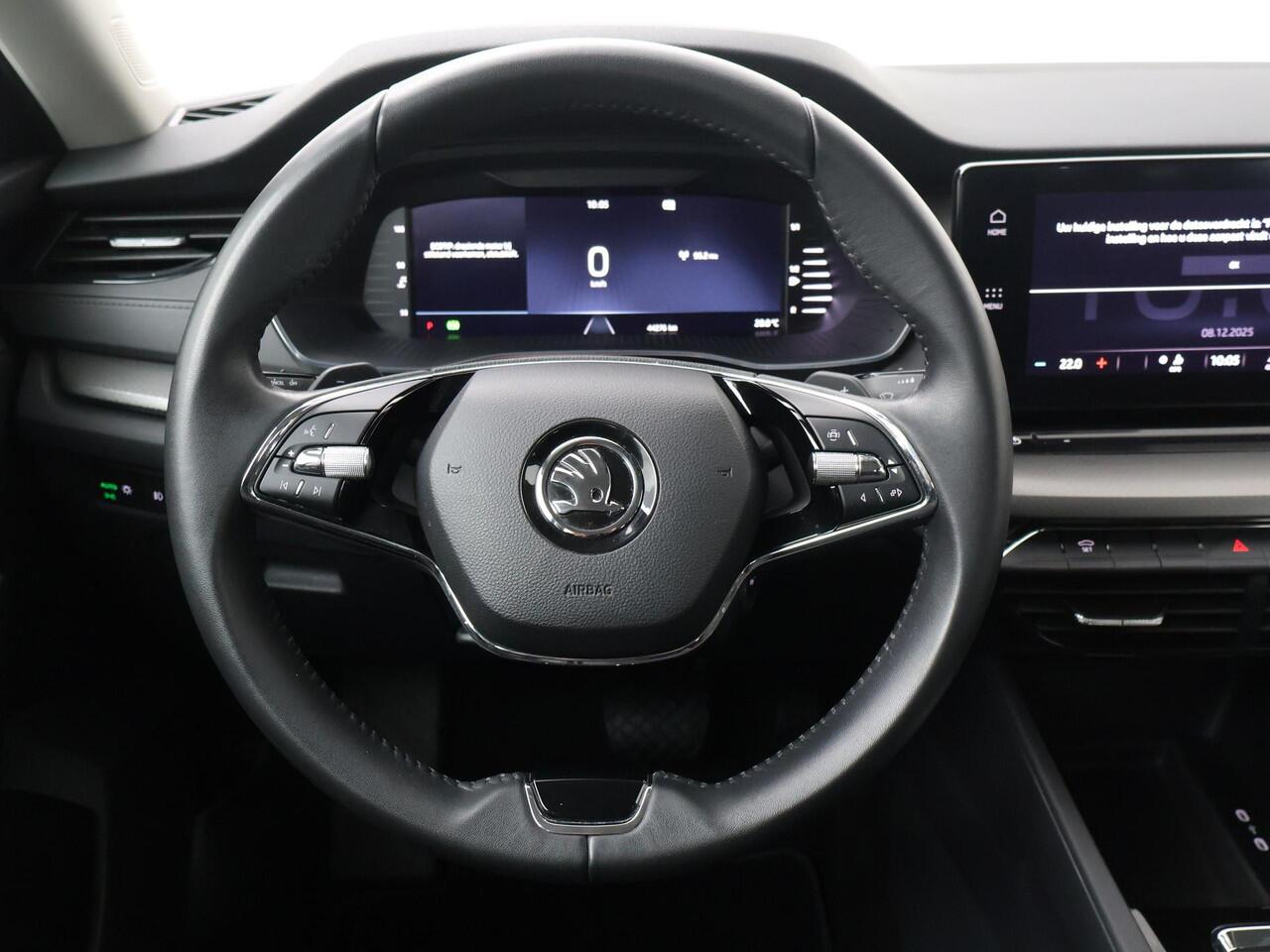 Skoda OCTAVIA Combi 1.0 e-TSI Ambition | 110 PK | Automaat | Trekhaak wegklapbaar | Apple Carplay/Android Auto |