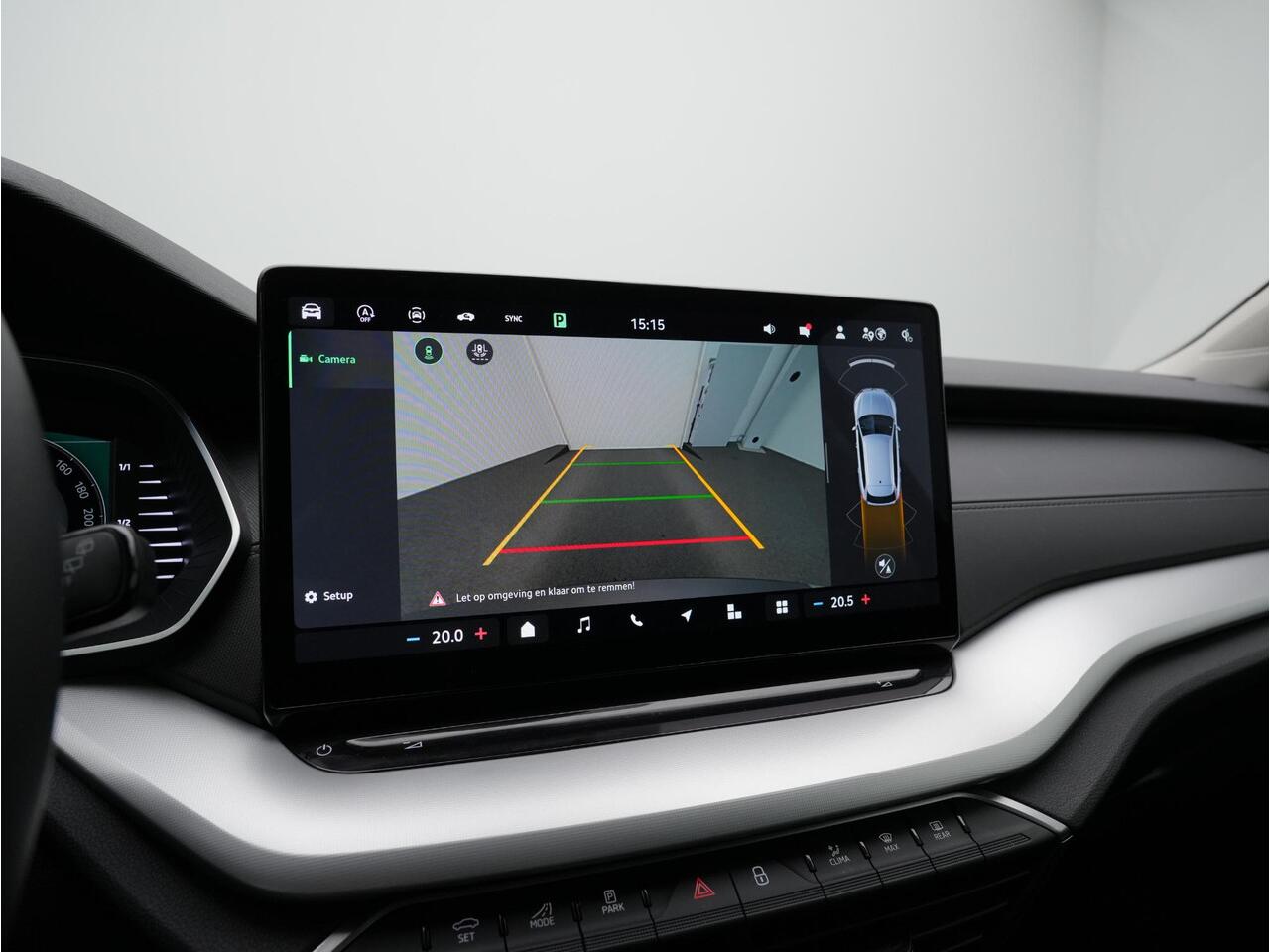 Skoda OCTAVIA Combi 1.5 TSI MHEV DSG Selection | Achteruitrijcamera | Adaptive cruise | Navigatie