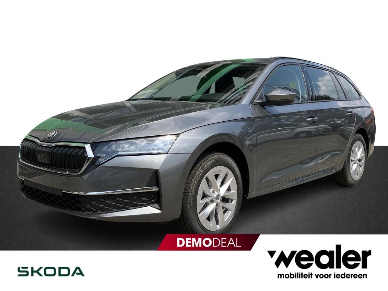 Skoda OCTAVIA combi First Black Styling Pakket 1.5 TSI 115 pk DSG ¦koda Octavia combi First Edition 1.5 TSI m-HEV 115 pk DSG | Automaat | Navigatie | Adaptieve cruise control | Apple Carplay/Android Auto | 17" lichtmetalen velgen |