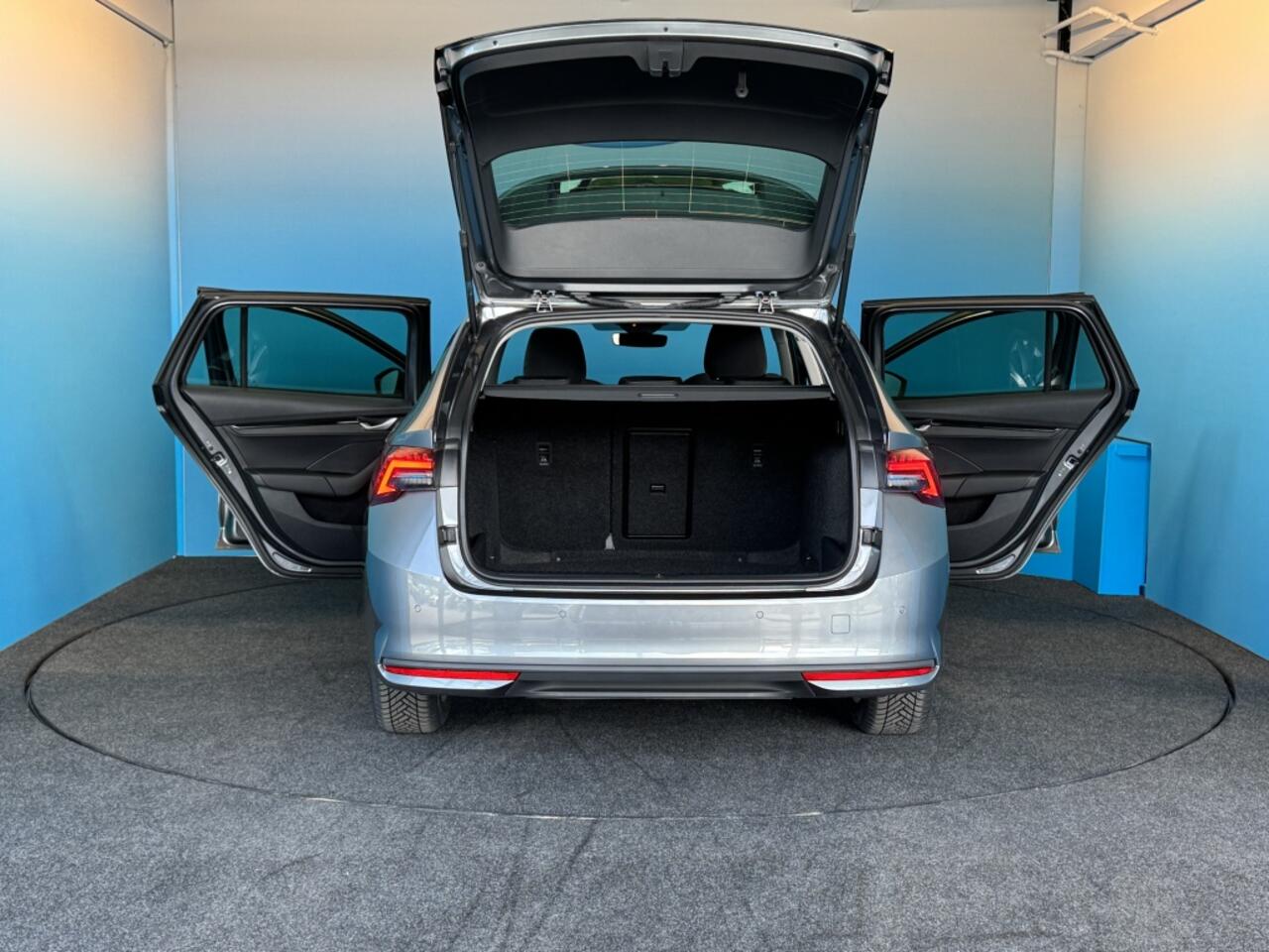 Skoda OCTAVIA 1.5 TSI MHEV Business Edition AUTOMAAT