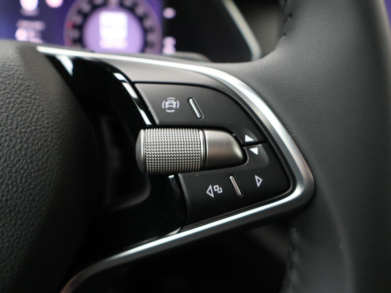 Skoda OCTAVIA Combi Business Edition 1.5 TSI 115 PK | Navigatie | Trekhaak | 17" Lichtmetalen velgen | Winter pakket | cruise control adaptief |