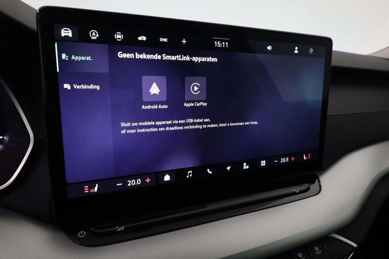 Skoda OCTAVIA combi Business Edition Plus 1.5 TSI m-HEV 85 kW / 115 PK | Speciale lak 'Storm Blue' | 18inch LMV | Trekhaak | Winterpakket | Chromepakket |