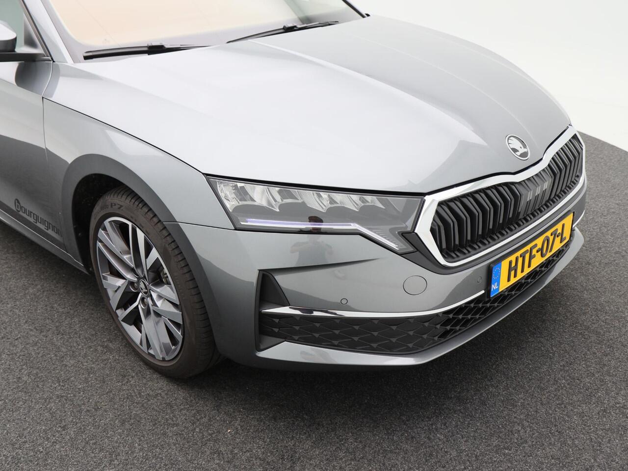 Skoda OCTAVIA Combi Business Edition Plus 1.5 TSI 115 PK | Automaat | Trekhaak | Stoelverwarming | Adaptive cruise control | Navigatie