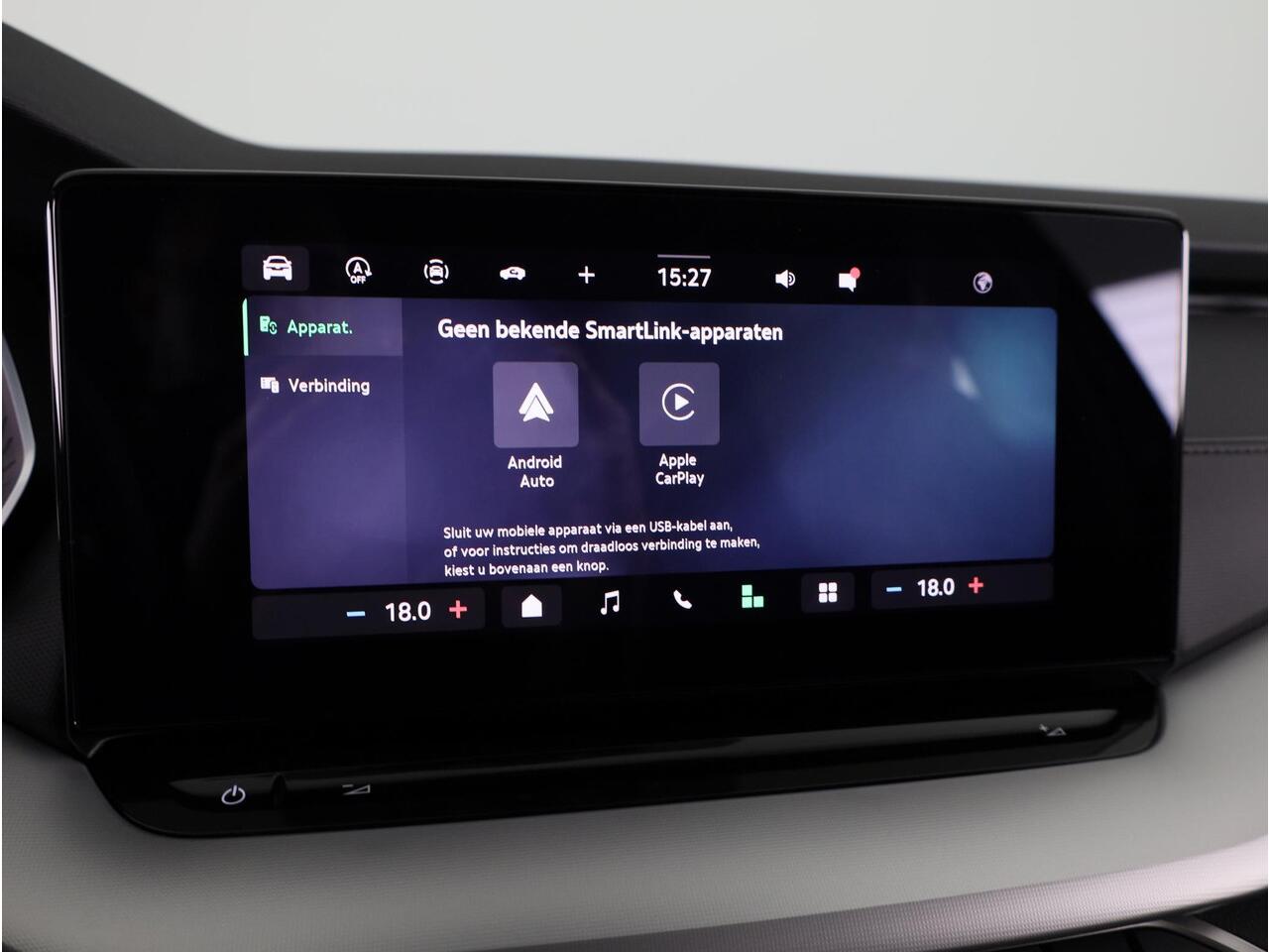 Skoda OCTAVIA Combi Business Edition m-HEV 1.5 TSI 115 pk 7 versn. DSG | Getint glas achter | Trekhaak wegklapbaar